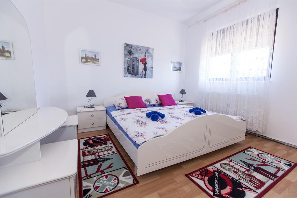 Apartments Vita Novi Vinodolski Pokoj fotografie